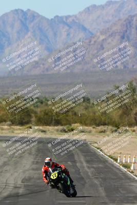 media/Apr-06-2024-CVMA (Sat) [[e845d64083]]/Race 13 Amateur Supersport Open (Holeshot Race)/